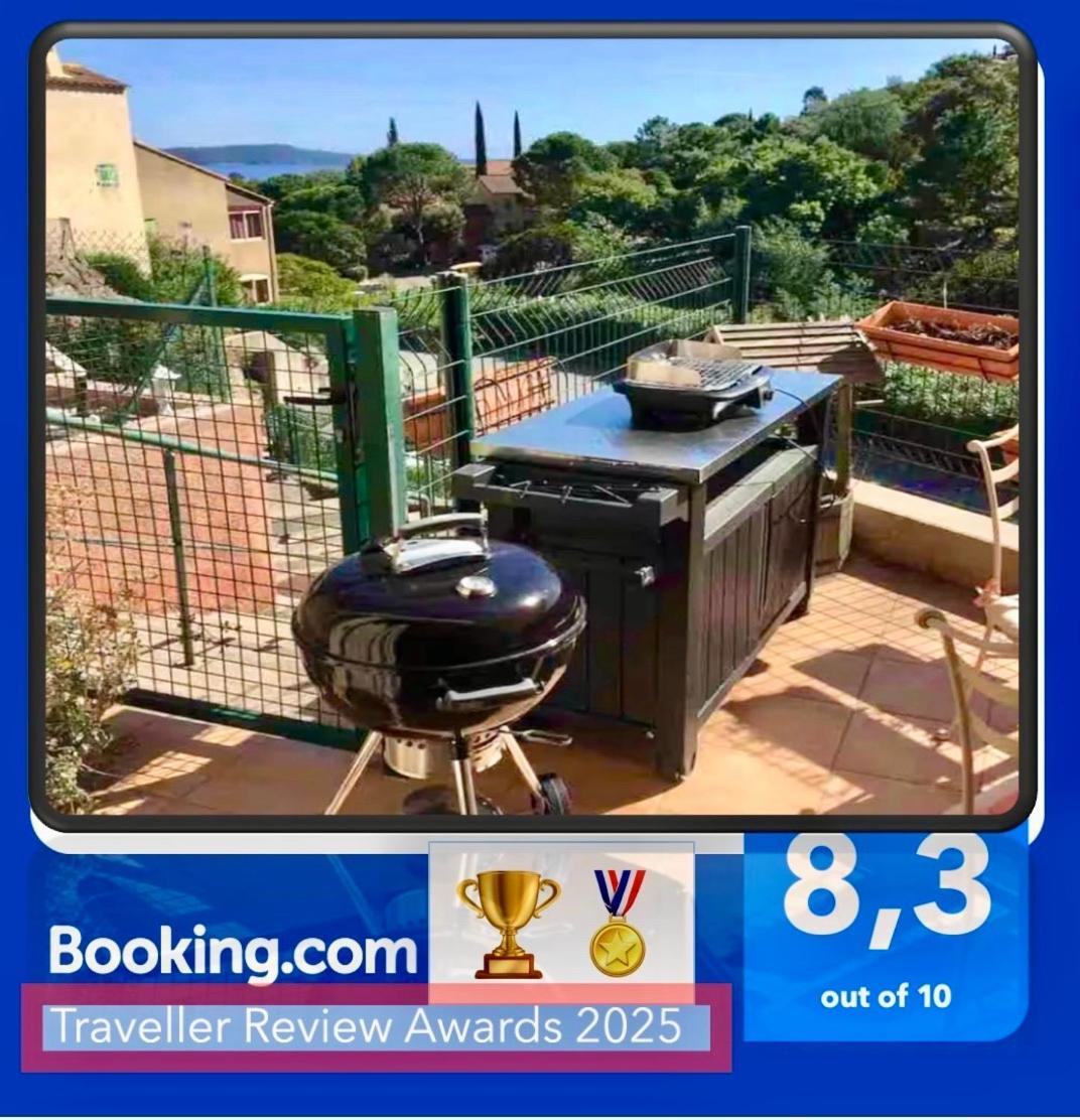Cavalaire Vue Mer Au Loin Maisonnette Tout Equipee Pour 4 Personnes Avec Piscine Clim Wifi Velos Tv Barbecues 외부 사진